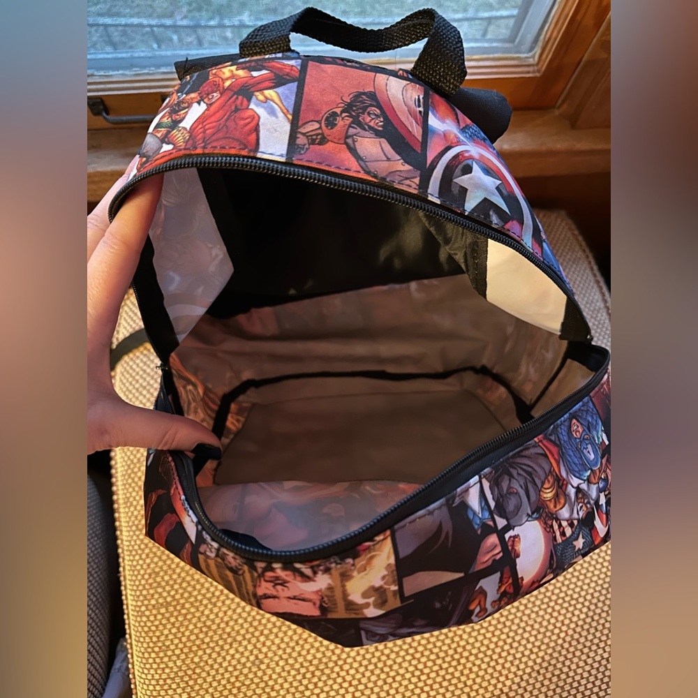 Marvel Comic Book Backpack! 🎒 - Picture 3 of 5